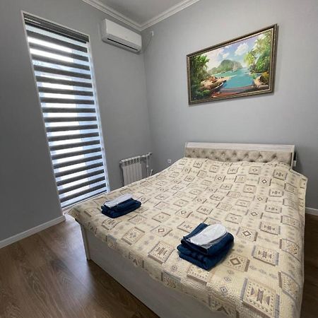Amir Temur Apartment In Center After Renovation Ташкент Екстер'єр фото