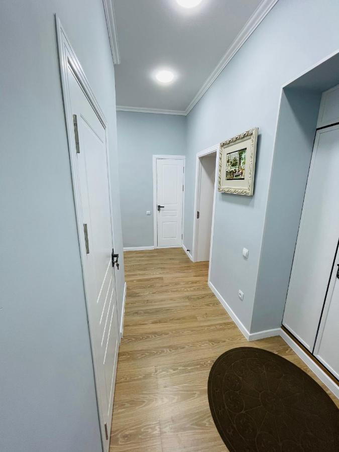 Amir Temur Apartment In Center After Renovation Ташкент Екстер'єр фото