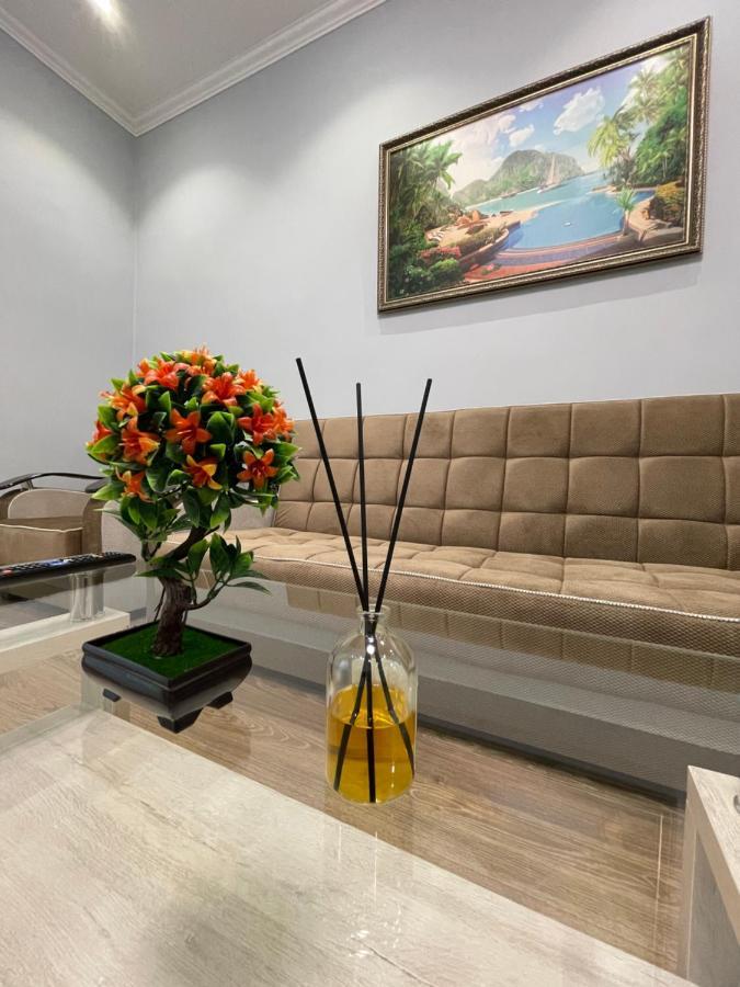 Amir Temur Apartment In Center After Renovation Ташкент Екстер'єр фото