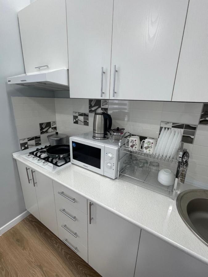 Amir Temur Apartment In Center After Renovation Ташкент Екстер'єр фото